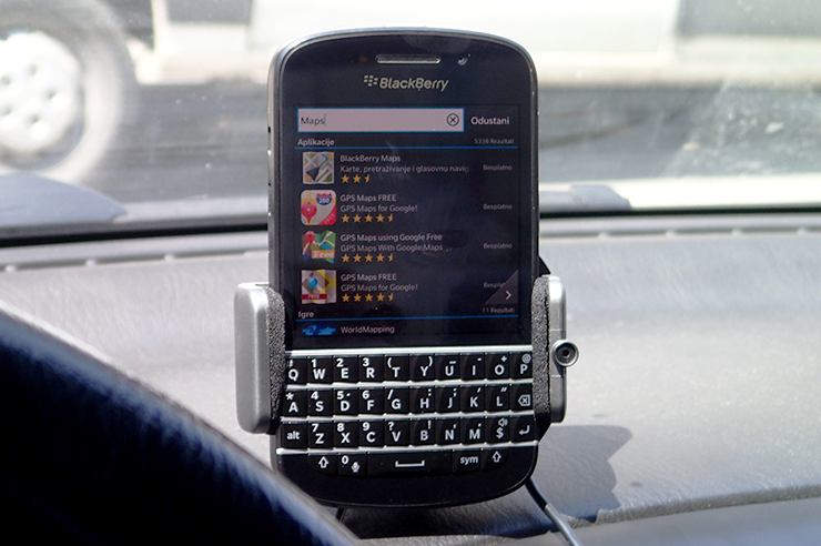 BlackBerry-Q10-(23).png